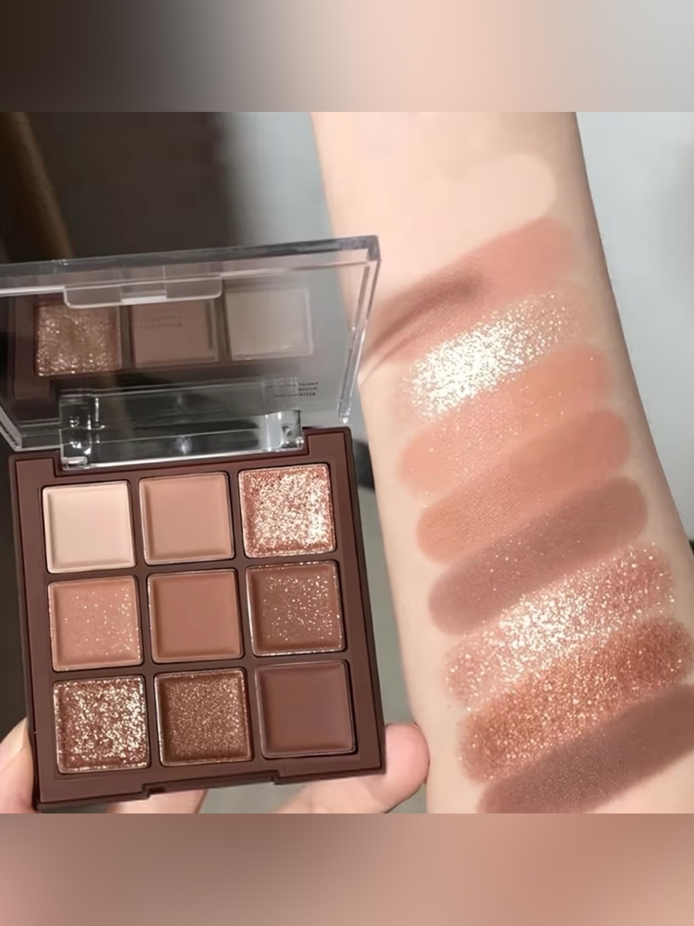 9-Color Neutral Eyeshadow Palette — Warm Nude Shades